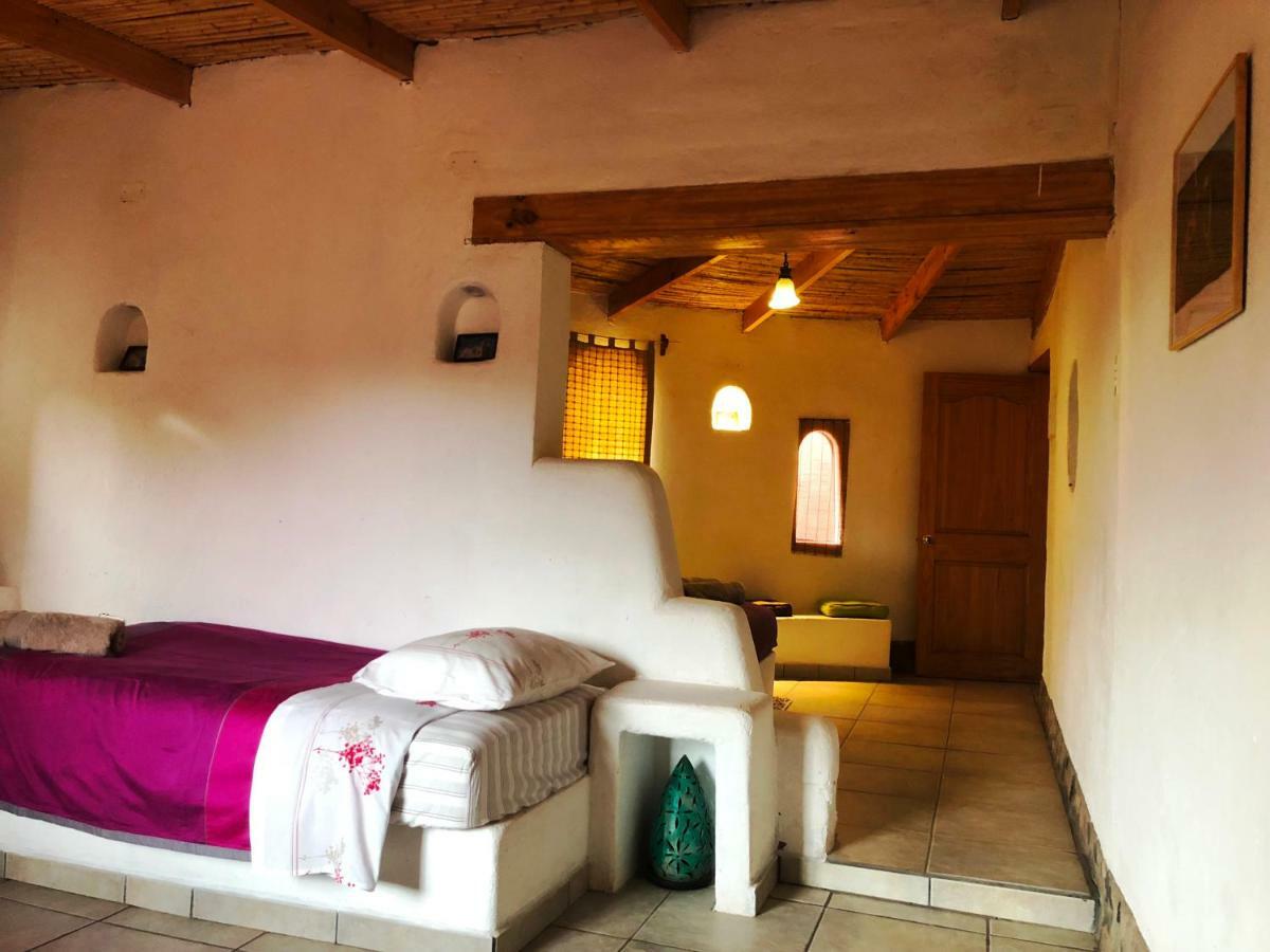 Rancho Quitapenas Bungalows San Pedro de Atacama Quarto foto